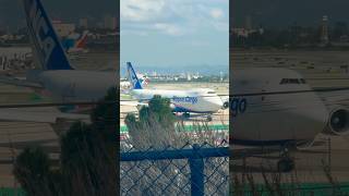 Boeing 747 making a turn NCA Nippon Cargo at LAX Airport # #jetliners #airplane #losangeles #japan
