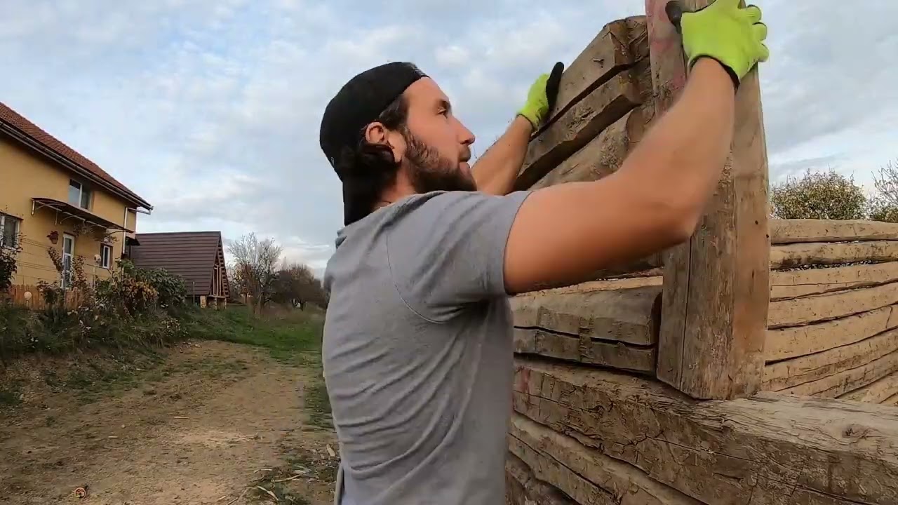 TIMELAPSE RELOCARE CASUTA VECHE DE LEMN: 5 luni in 9 minute