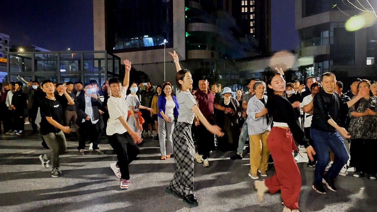 Тибетский танец «Прекрасные горы и реки»