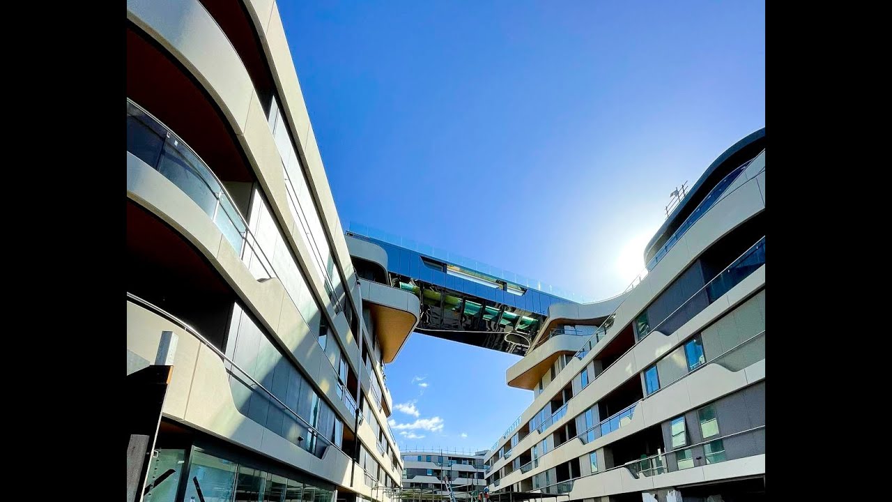 Sky Pool Spans Between Two Buildings In Melbourne S Hawthorn East This Is Construction Youtube Sky Pool Spans Between Two Buildings In Melbourne S Hawthorn East This Is Construction Youtube