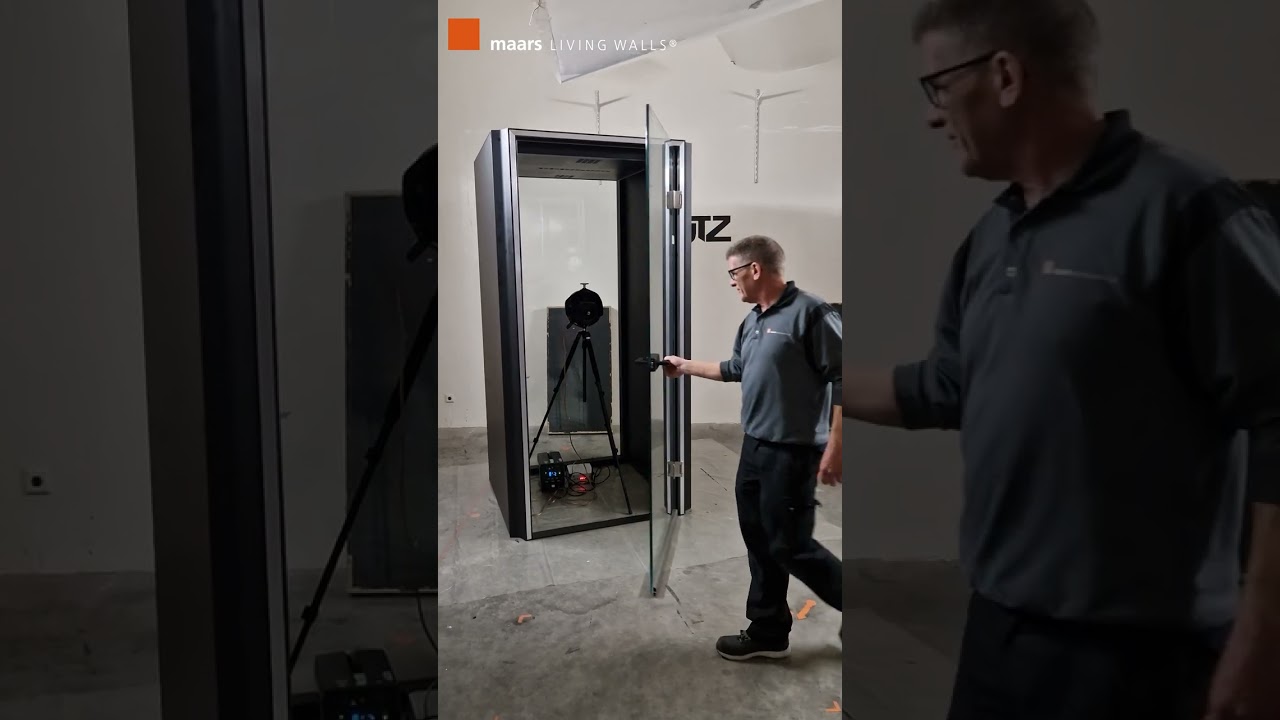 Acoustic testing by Maars Living Walls at Peutz