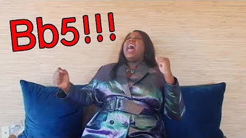 Alex Newell hitting crazy HIGH NOTES while SITTING!!!! (C5 - Eb6)
