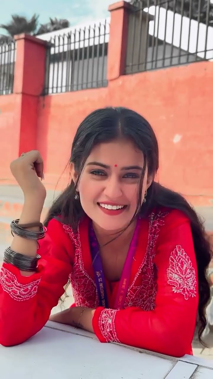 रंगे से करब मसाज #Pawan Singh #reels #viral #trendingshorts #bhojpurihitholi #shorts #trending