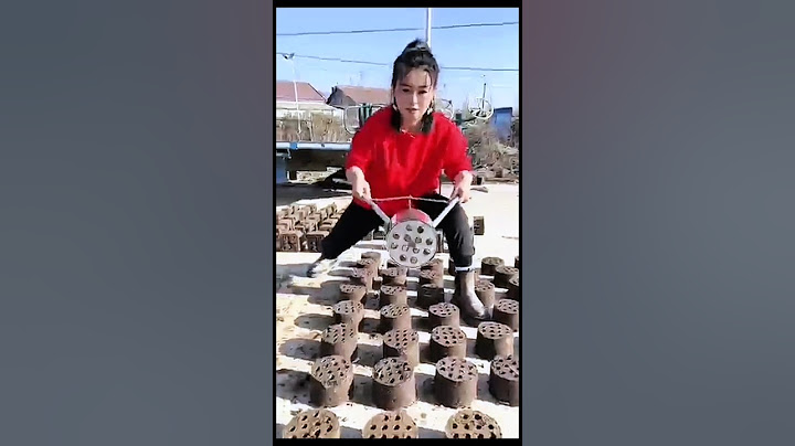 Dung Cake Machine