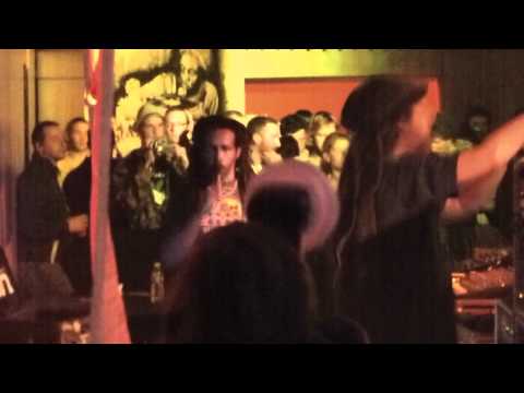 Dubcreator — Get Up & Skank - King Shiloh ▶ Lutan Fyah "Ras Always" (DubCreator)