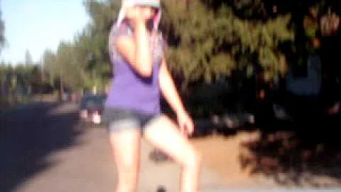 ke$ha video take it off