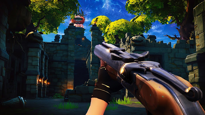 NOOBS! First Person POV | A Fortnite Film
