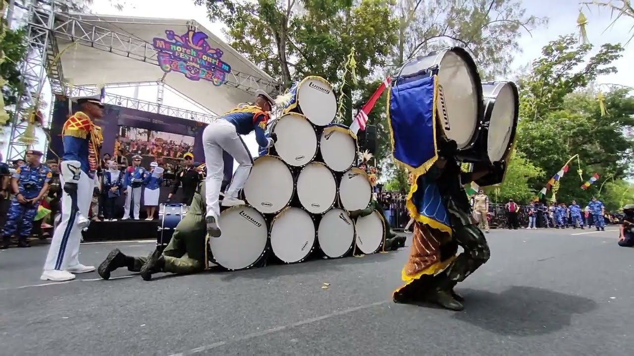 DRUMBAND GITA DIRGANTARA ALUN-ALUN WATES