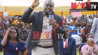 WATCH FULL ELECTRIC SPEECH OF H.E SIMBA ARATI AT KITUTU CHACHE NORTHIN FRONT OF HON NYAKUNDI.