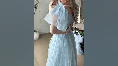 Jayne Dress Try On in Size XS