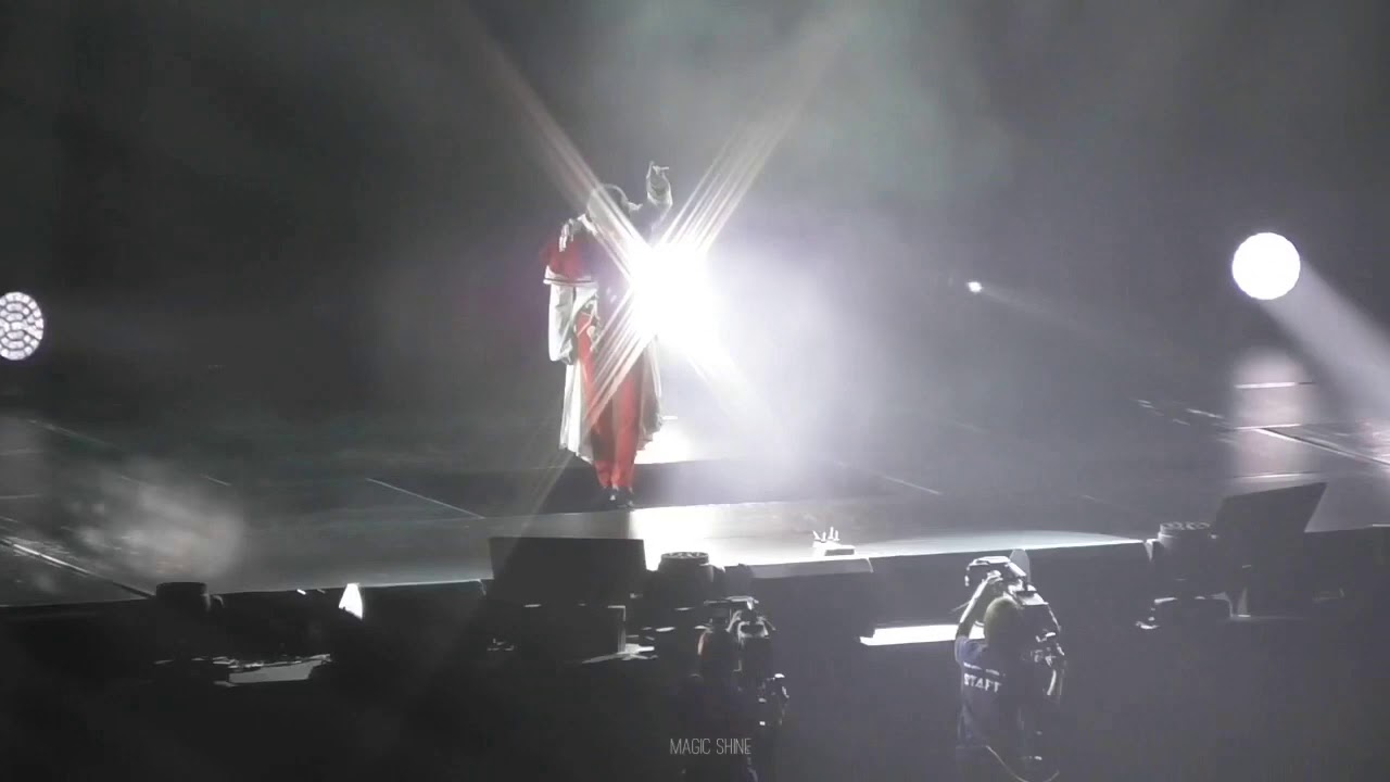 TAEMIN ARENA TOUR 2019 ～X™ ‪Tiger mix full‬ - YouTube