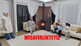 Seyi̇t Kardeşi̇me Mi̇safi̇r Olduk Defneyle Çok Güzel Vaki̇tler