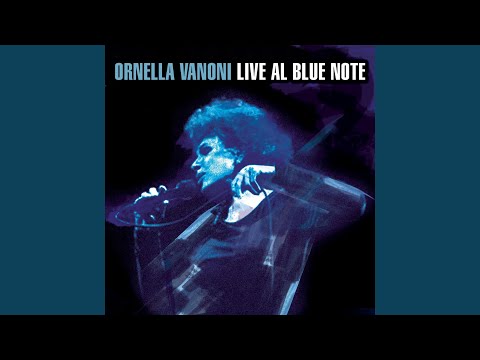 在 YouTube 上观看 Vita (live @ Blue Note)