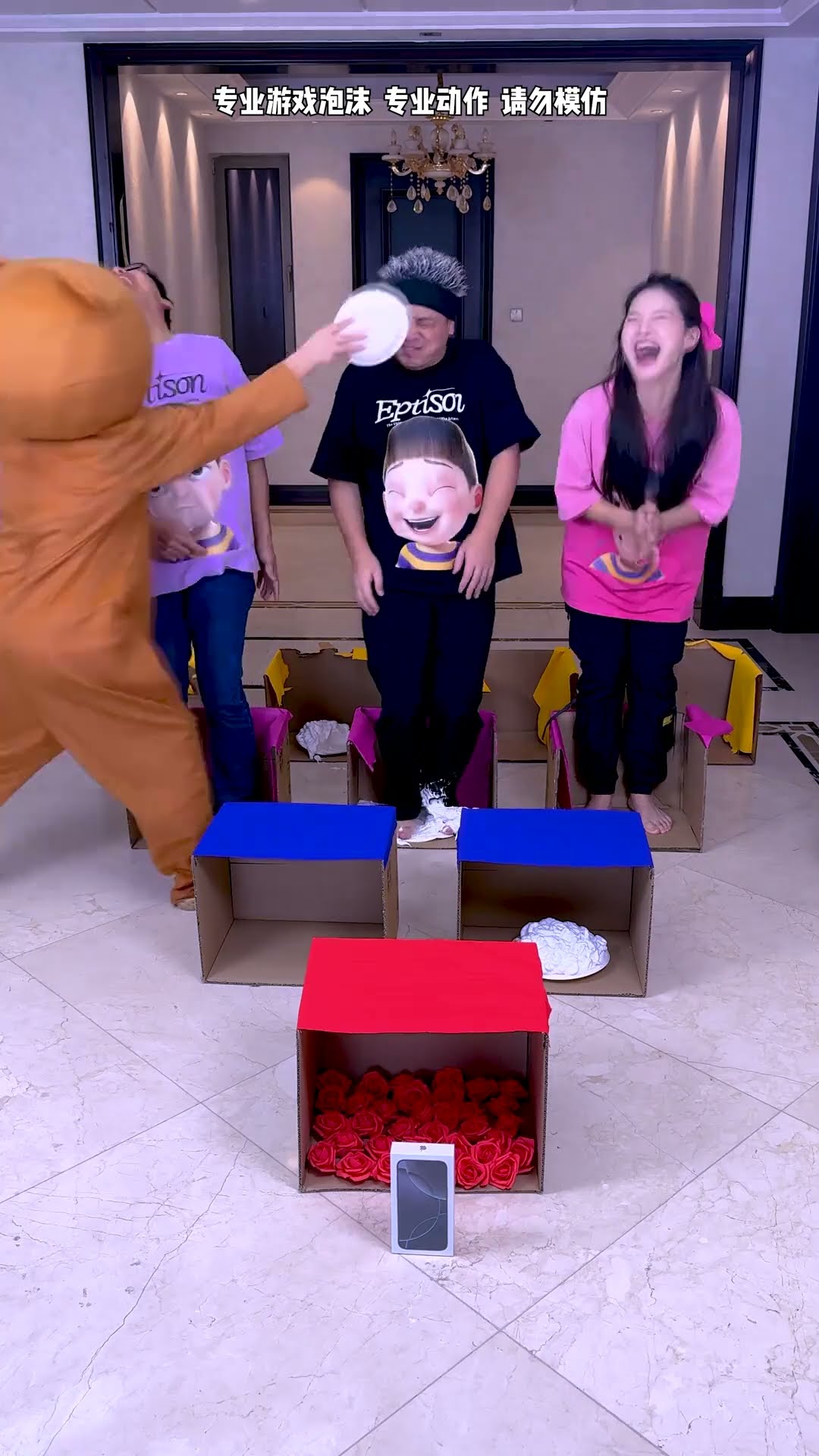 Box Jumping Challenge, So Much Fun#Funnyfamily#Partygames#Shorts#Challenge