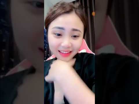 Gái xinh mới lớn khoe vú trên bigo live #p3 #bigo