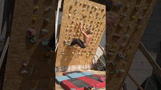 "Temporary badness" - 7a benchmark #moonboard #moonboard2016 #moonboardbenchmarks #bouldering