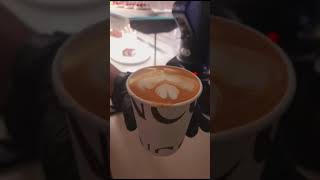 latte art HEART