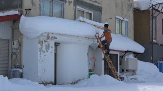 2023年 北海道田舎生活 雪下ろし  70センチの積雪 屋根雪下ろし