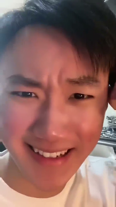 Senjata bruce lee ??