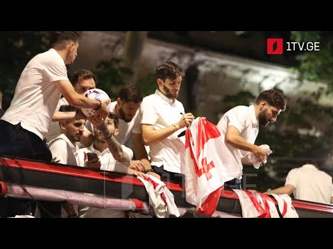 ეროვნული ნაკრების წარმატებას და სახალხო დახვედრას ეხმაურება პრემიერი