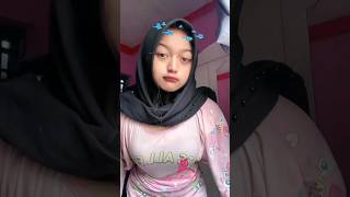 mumpung sepi #boba #cantik #gemoy #hijabstyle #jilbab #lucu #imut #hijab #meme #bigo