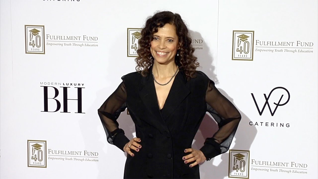 Erica Gimpel ‘A Legacy of Changing Lives’ Gala Red Carpet - YouTube