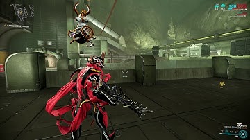 Excalibur Umbra can move when capturing a target when howling.