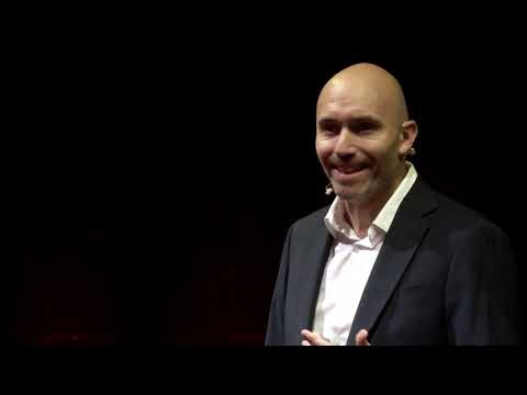 L.A Confidential: dietro le quinte di Hollywood | Zeno Pisani | TEDxVerona