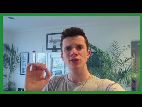 MELBOURNE APARTMENT TOUR!