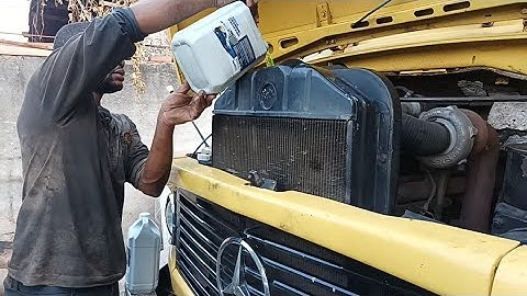 Preparing the Truck for a Long Trip | We Replace the Windshield
