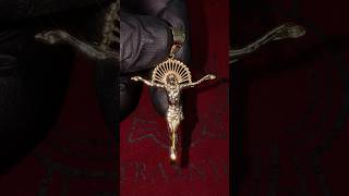 10K Gold Jesus Pendant L | TraxNYC