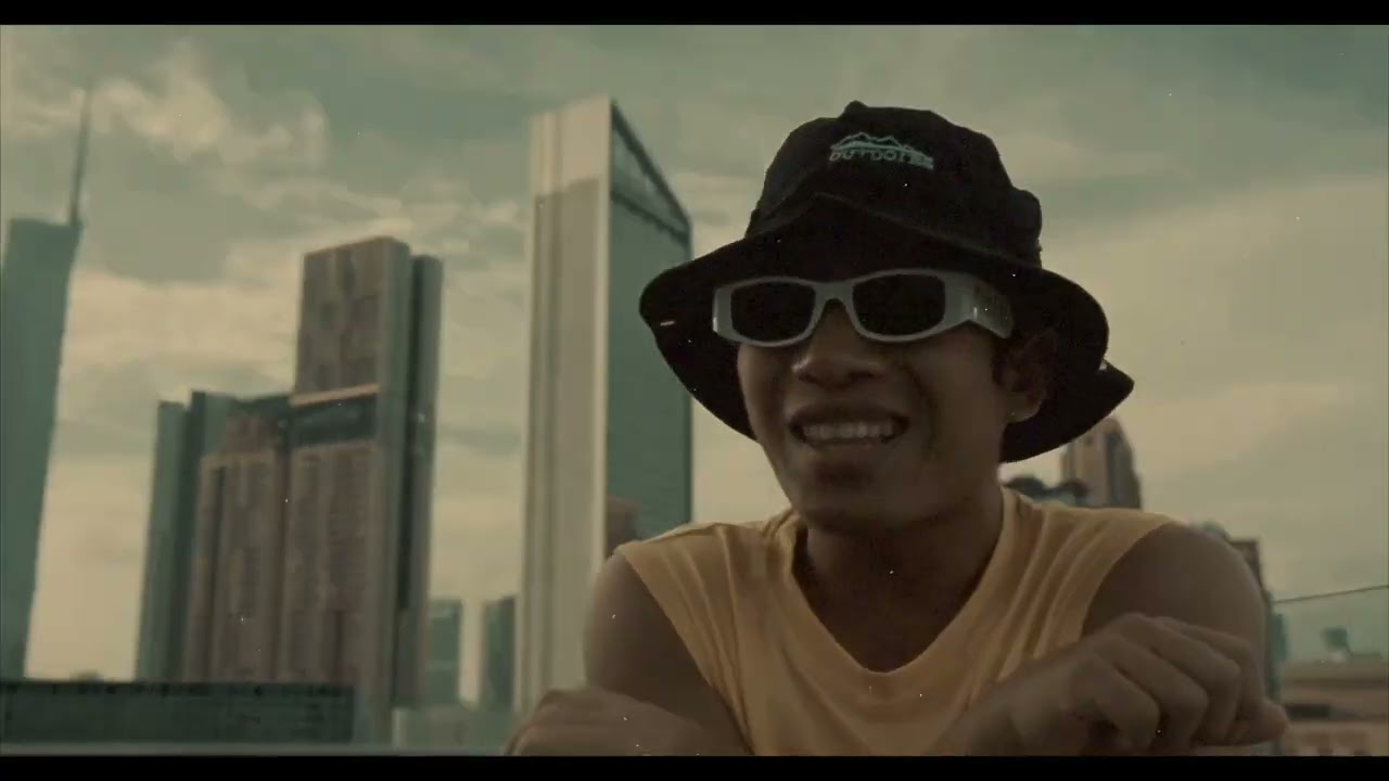 Kô̌ Khǐ Ngonkhlai - RichardHanLin