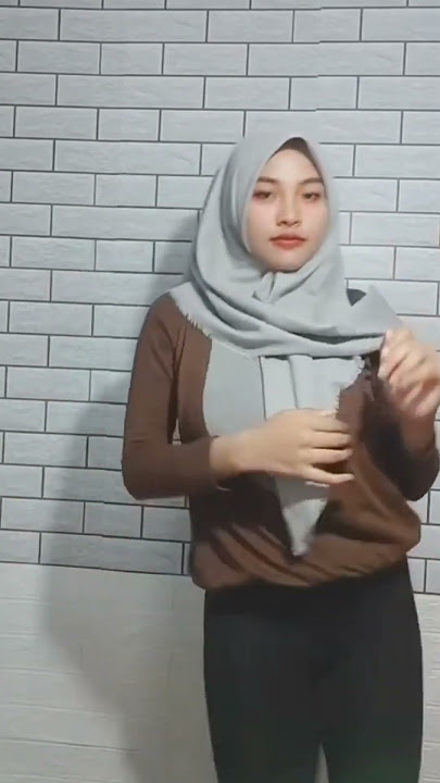 ella rochmi thalia goyang