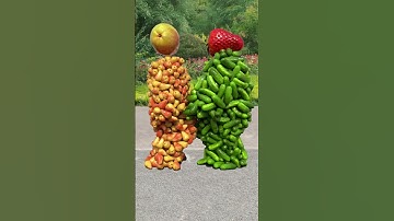 Use 3D special effects to create walking and colliding fruit and vegetable characters#shorts