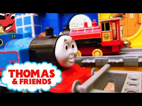 Thomas & Friends Whiff trades Thomas the Tank Enigine a surprise from Clifford the Big Red Dog