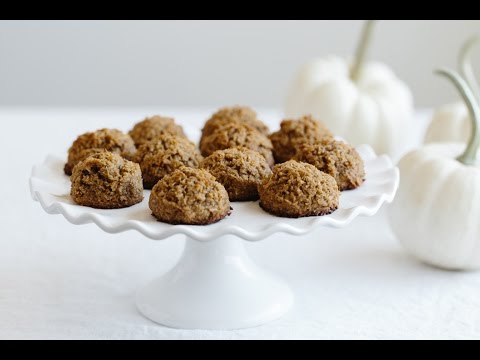 PUMPKIN SPICE COCONUT MACAROONS  gluten-free, paleo, vegan