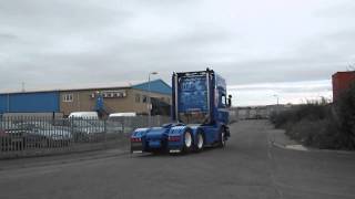 SCANIA R620 V8 - MA Ponsonby - TruckMax 6inch Smoothline Twin-Stacks