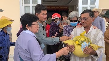 Đoàn Cứu Trợ Cho Người Mù... Huyện Gò Công Đông P2.. Tỉnh Tiền Giang.