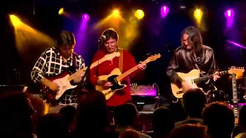 Concert Autour du Blues Guest Robben Ford and Larr...