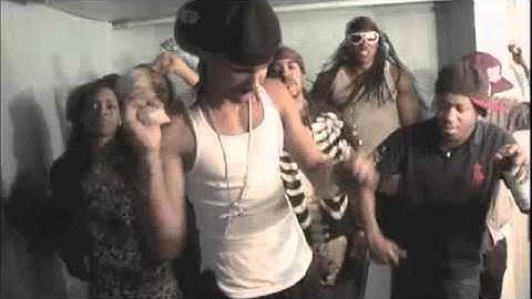 C-Dash / Fuse "Look in the mirror"  video