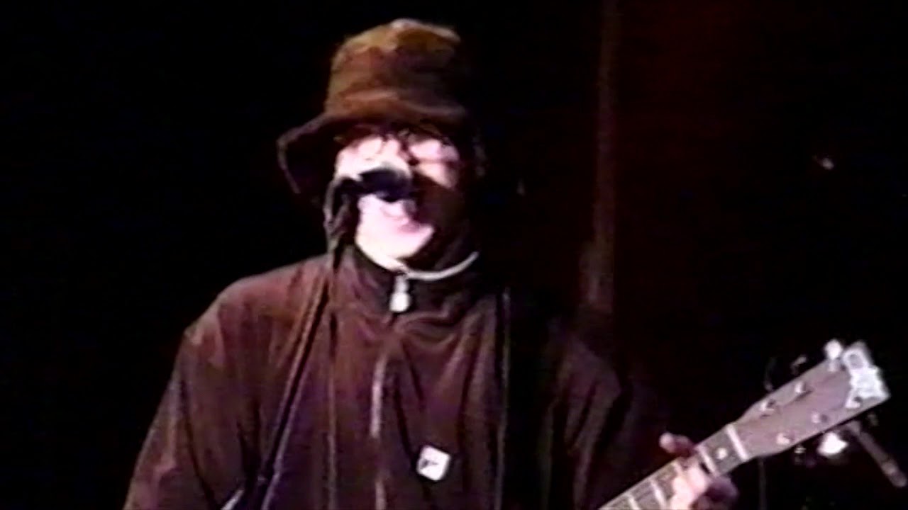 Wheatus - Teenage Dirtbag (Live at Mercury Lounge, 1998) - YouTube