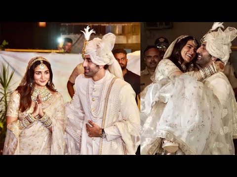 Alia Bhatt and Ranbir Kapoor First Public Appearance After Getting Married