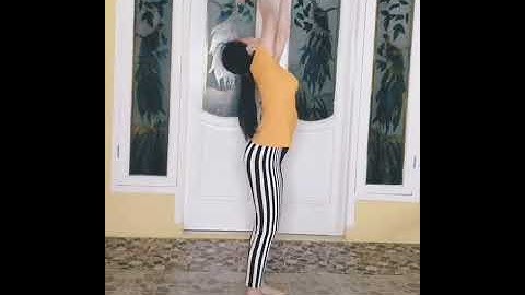 Sandrina - Belajar Tari Jaipong