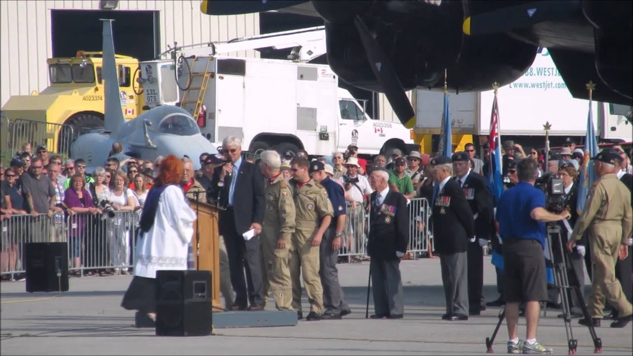 Avro Lancaster Bomber departs Canada, Hamilton for UK tour.