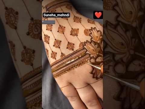amazing back hand mehndi design#creativehenna #mehndi #hennadesign #mehndidesign #simplemehndidesign