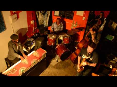 Nduduzo Makhathini Supreme Light (Live at the Afrikan Freedom Station)