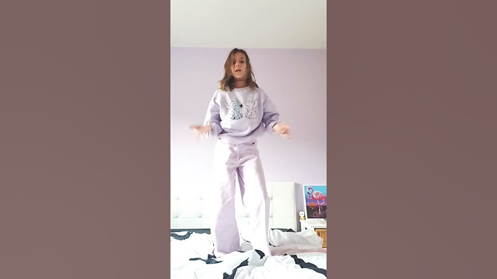 Je me suis fait mal au poignet a la fin MDR