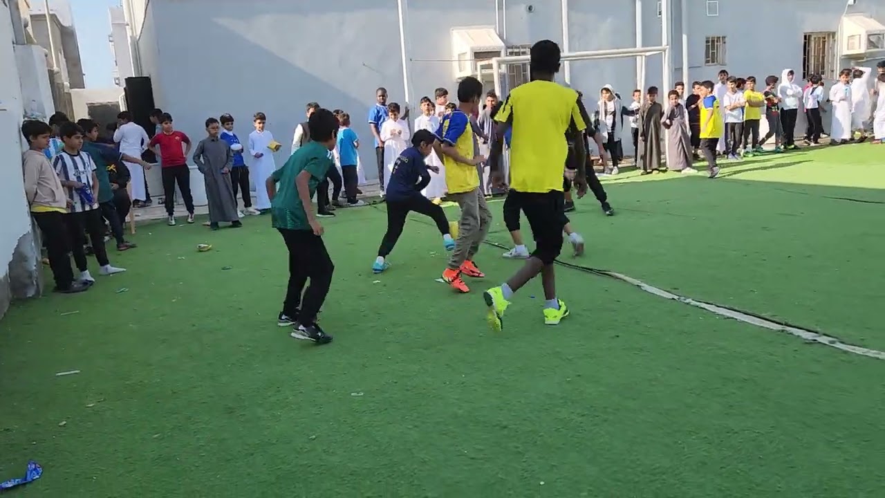 دوري مدرسة ابن رشد  1445