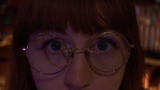 you got games on your phone? (asmr)(CLOSE UP)