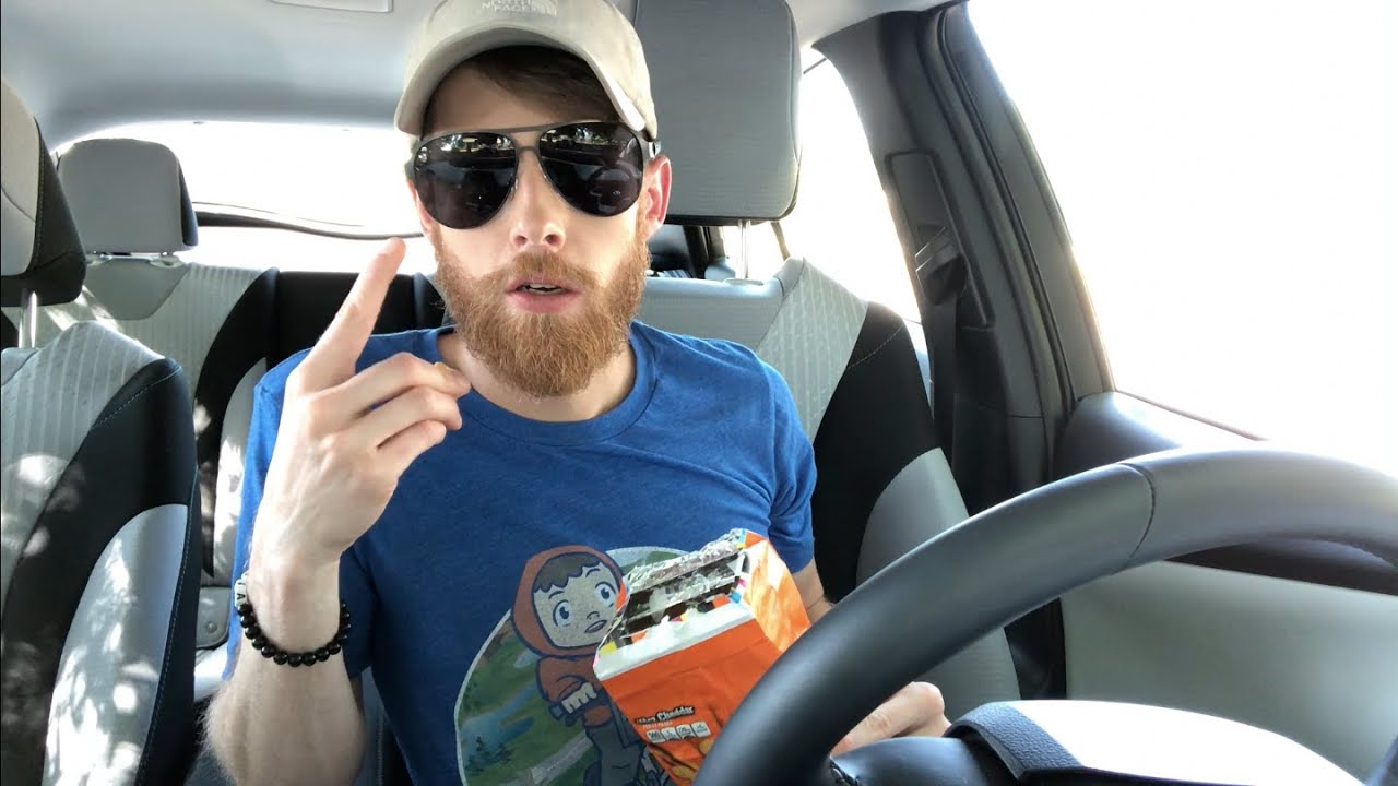 THIS IS WHY I CAN'T WEAR SHORTS! YouTube